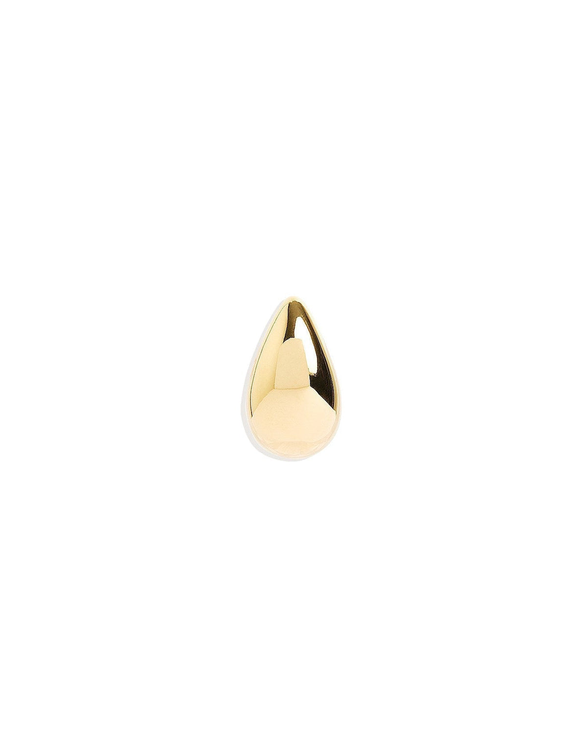 Refined golden earrings with elegant dangling details