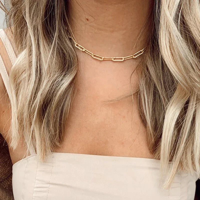 Amber kuldne ketikaelakee