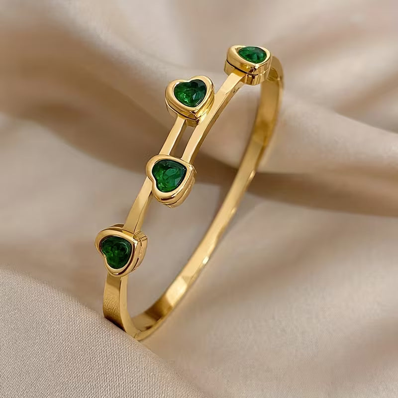 Kuldne käevõru "Verde Hearts"