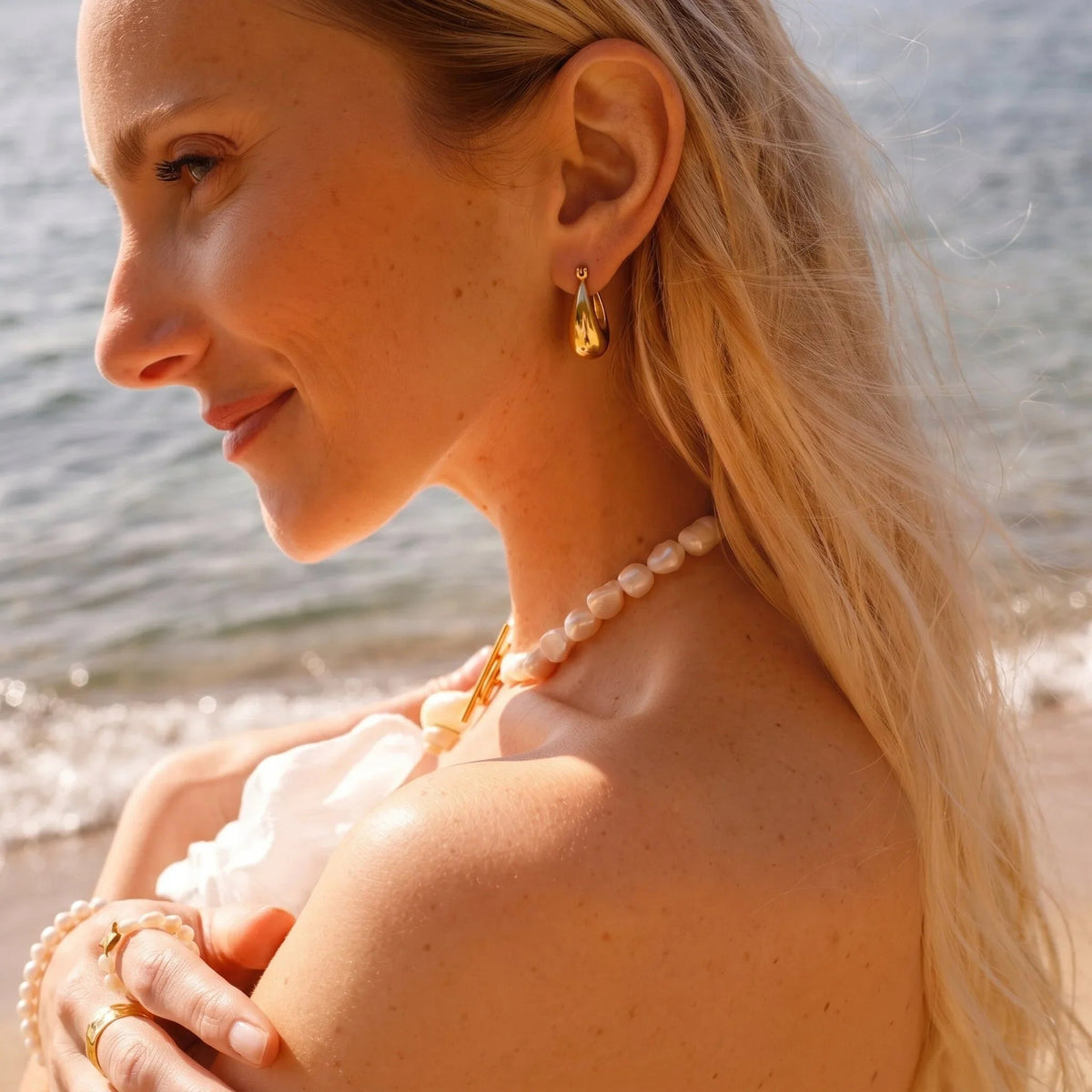 Evie rõngaskõrvarõngad