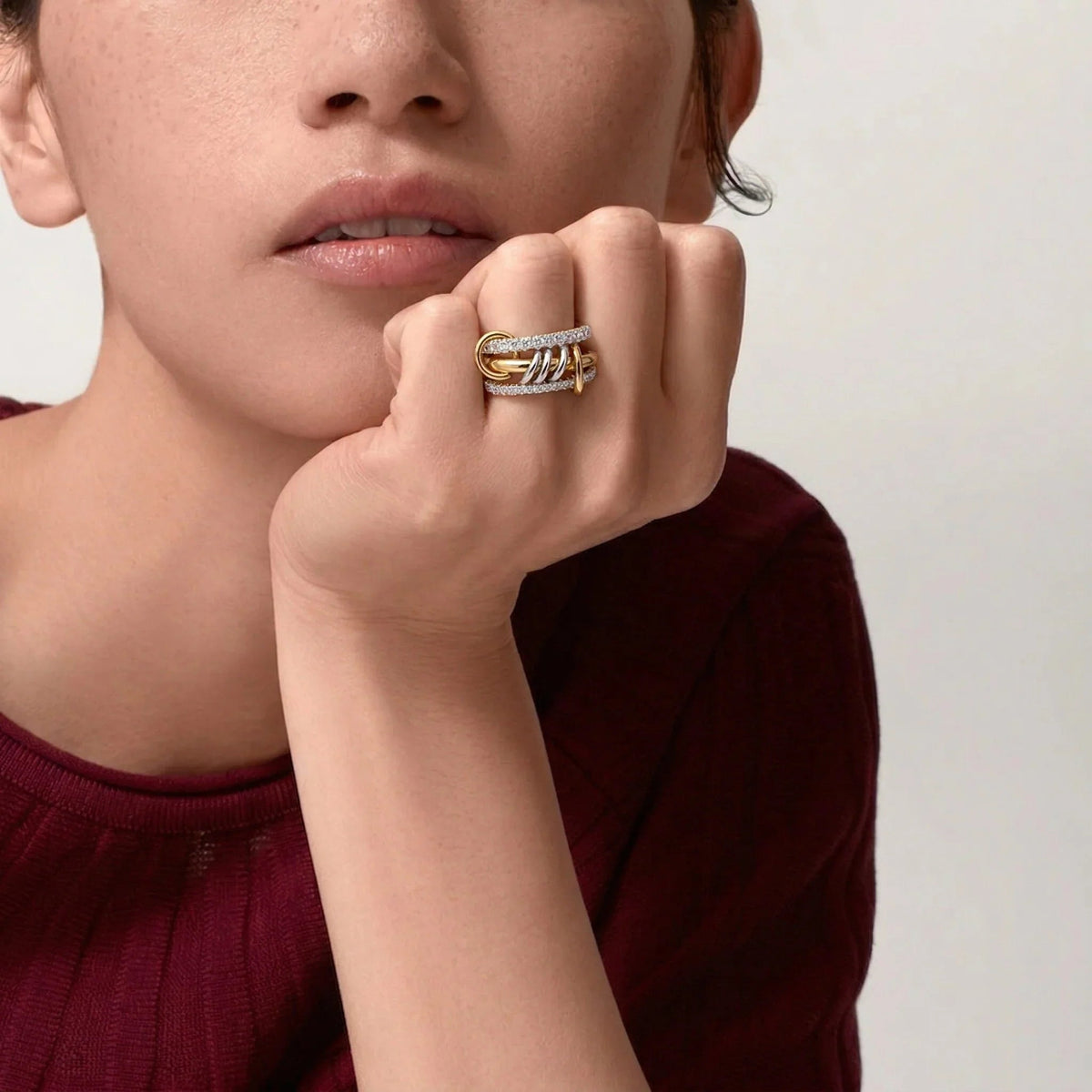 Cosette kihiline teemantsõrmus