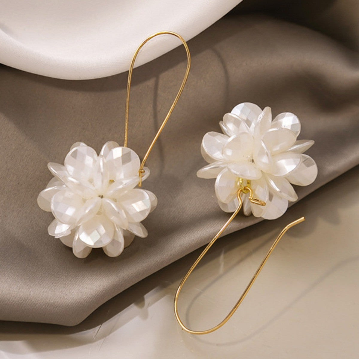 Pure Blossom kõrvarõngad | Kuldsed