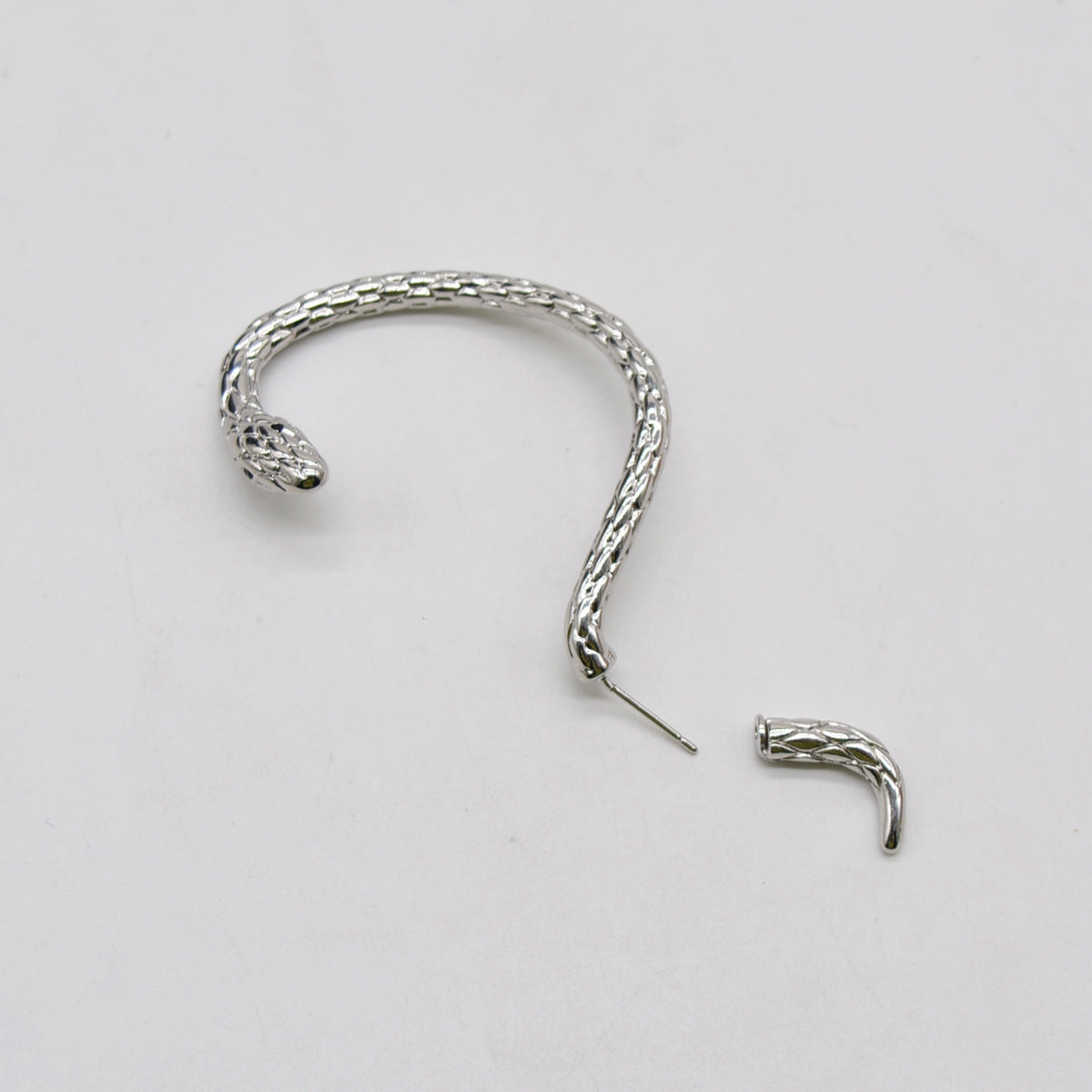 Slytherin mansettkõrvarõngad