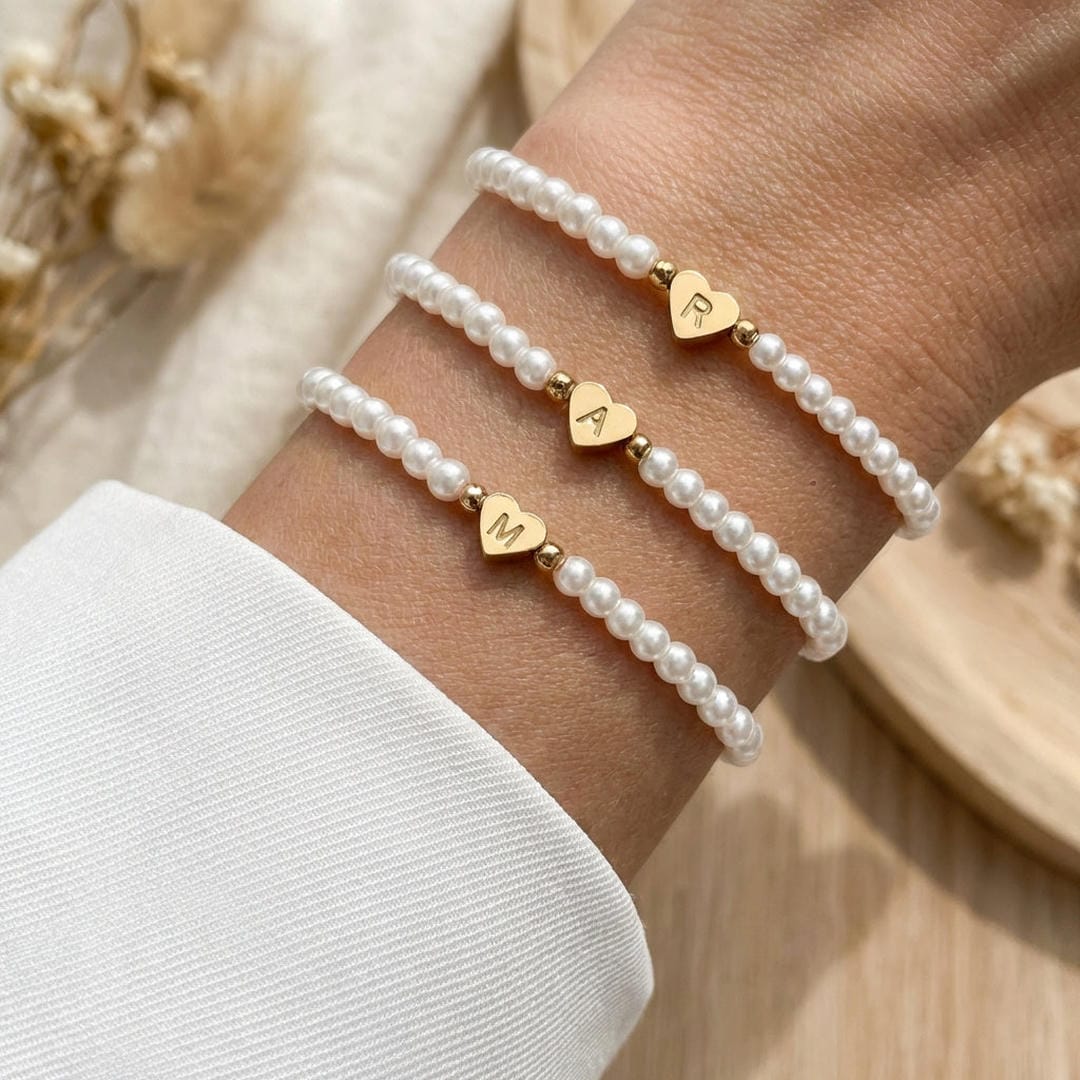 A-Z käevõru pärlihelmestega