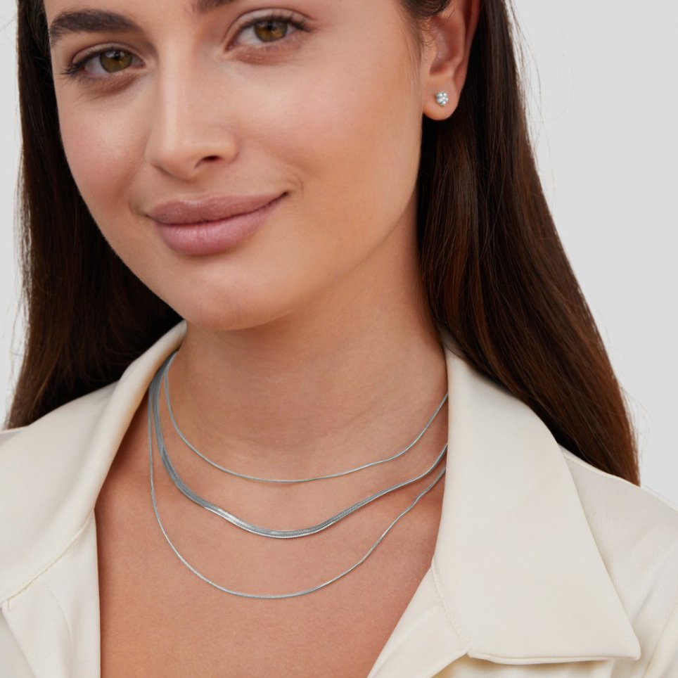 Hõbedane mitmekihiline kaelakee "Romy"