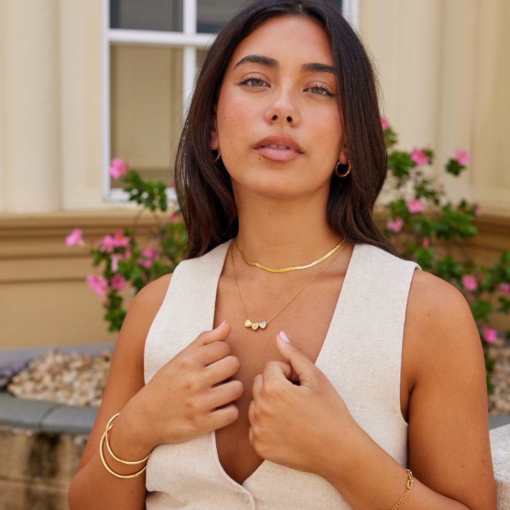 Kaelakee kolme südameripatsiga "Elisabeth"